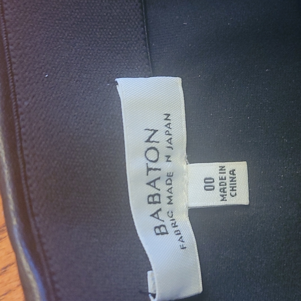 Aritzia Jax Vegan Leather Skirt with slit - Picture 3 of 9